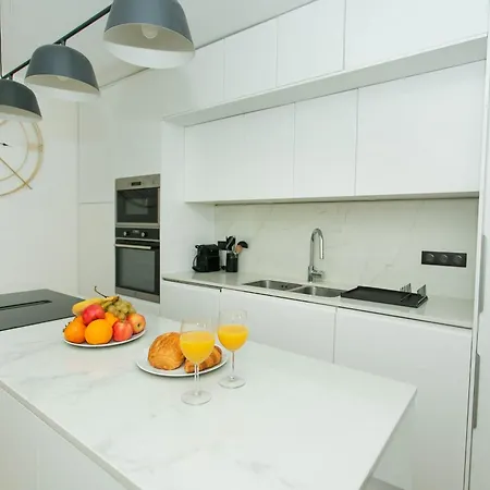 Haussmann - 2br Near Champs-elysees - Cityapartmentstay Apartment