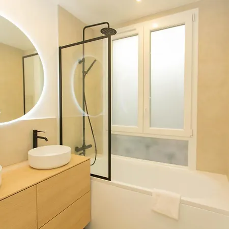 Haussmann - 2br Near Champs-elysees - Cityapartmentstay Apartament *