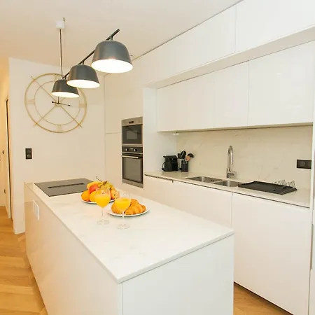 Apartment Haussmann - 2br Near Champs-elysees - Cityapartmentstay Paris