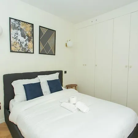 Haussmann - 2br Near Champs-elysees - Cityapartmentstay Apartment