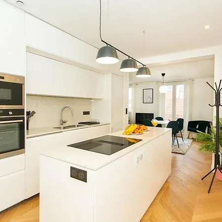 Apartament Haussmann - 2br Near Champs-elysees - Cityapartmentstay